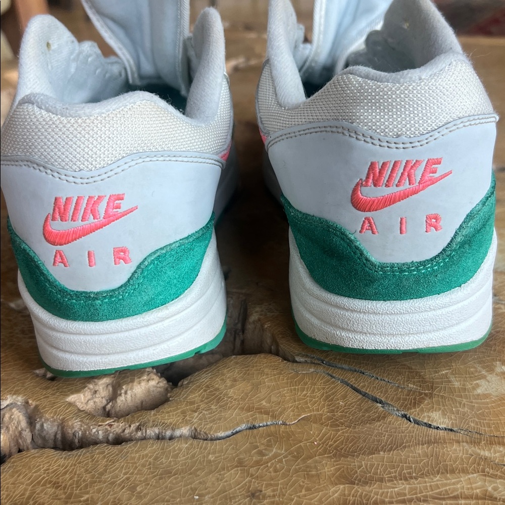 Nike Air Max 1 “Watermelon” edition - Men’s Size 10. - Picture 10 of 16